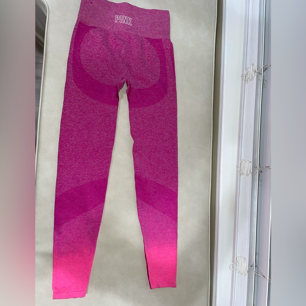 Pink Victoria secret pink ombre active seamless size XS